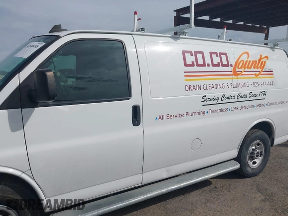 2019 GMC Savana Cargo with VIN 1GTW7AFG4K1269843, listed as a IAAI auction lot 41848438 with 70,419 mi miles. Bid and sale history available at carsss.com. Image 14.