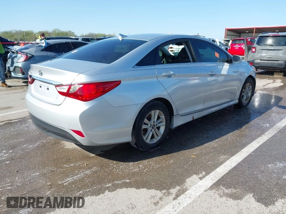 2014 Hyundai Sonata GLS with VIN 5NPEB4AC4EH897513, listed as a IAAI auction lot 41953553 with 209,502 mi miles and . Bid and sale history available at DreamBid. Image 4.