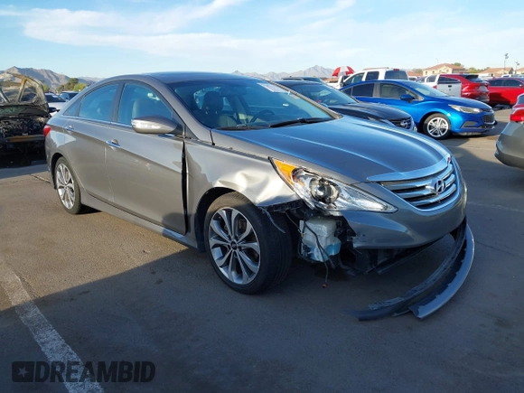 2014 Hyundai Sonata SE with VIN 5NPEC4AC7EH922630, listed as a IAAI auction lot 42070649 with 137,753 mi miles and . Bid and sale history available at DreamBid. Image 6.