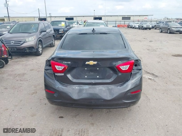 2017 Chevrolet Cruze LT with VIN 1G1BE5SM2H7269636, listed as a IAAI auction lot 41505861 with NaN miles. Bid and sale history available at carsss.com. Image 16.