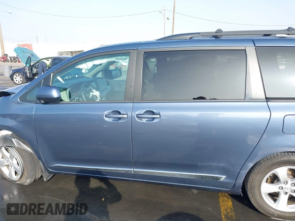 2017 Toyota Sienna LE Auto Access Seat with VIN 5TDKZ3DC7HS875279, listed as a IAAI auction lot 41147375 with 59,837 mi miles and . Bid and sale history available at DreamBid. Image 15.