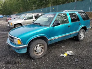 1995 Chevrolet Blazer z VIN 1GNDT13W0S2171649, wystawiony jako Copart lot #49015075 z przebiegiem 82 902 mil mil oraz Czysty tytuł • Clean title. Historia ofert i sprzedaży dostępna na DreamBid. Obrazek 1.