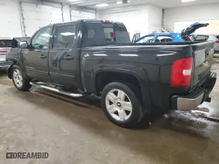 2007 Chevrolet Silverado 1500 LT w/1LT with VIN 2GCEK13M271526763, listed as a Copart auction lot 57831964 with 194,779 mi miles and Clean Title. Bid and sale history available at carsss.com. Image 2.