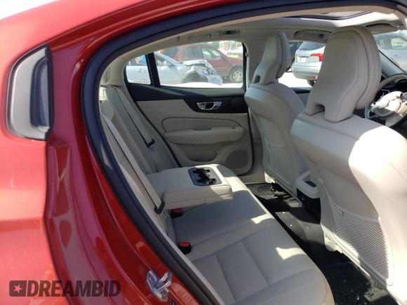 2019 Volvo S60 Momentum with VIN 7JR102FK3KG004077, listed as a Copart auction lot 56112404 with 32,166 mi miles and Salvage Title. Bid and sale history available at carsss.com. Image 10.
