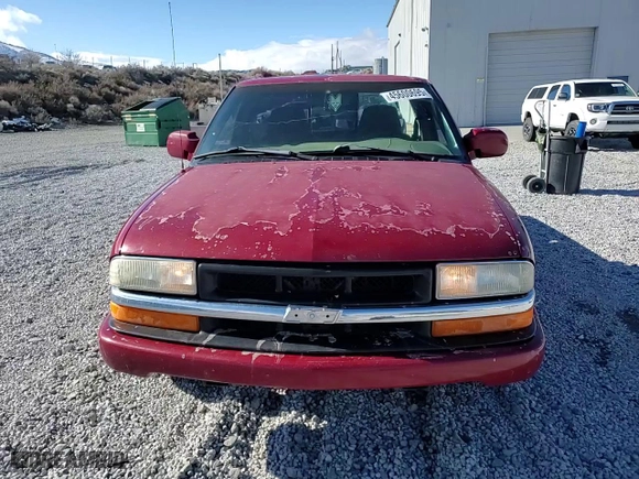 1998 Isuzu Hombre S with VIN 1GGCS1446W8656027, listed as a Copart auction lot 45600695 with 230,953 mi miles and Salvage Title. Bid and sale history available at carsss.com. Image 11.