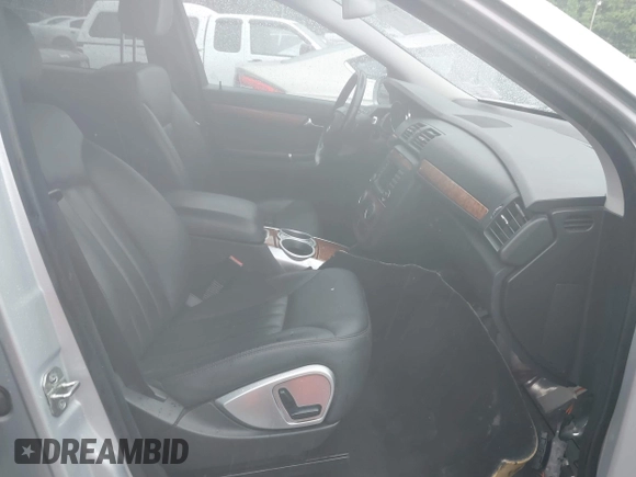 2006 Mercedes-Benz R 3.5L with VIN 4JGCB65E46A032012, listed as a IAAI auction lot 42321103 with Not provided miles and . Bid and sale history available at DreamBid. Image 5.