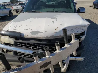 2000 Chevrolet Silverado 1500 LS with VIN 2GCEK19T0Y1326691, listed as a Copart auction lot 88698815 with 260,517 mi miles and Salvage Title. Bid and sale history available at carsss.com. Image 13.