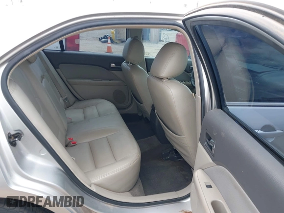 2012 Ford Fusion SE with VIN 3FAHP0HA6CR269478, listed as a IAAI auction lot 42408199 with 176,607 mi miles and . Bid and sale history available at DreamBid. Image 8.