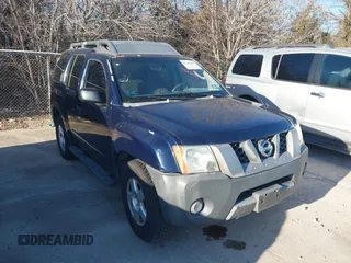 2007 Nissan Xterra S z VIN 5N1AN08U97C507786, wystawiony jako IAAI lot #41396382 z przebiegiem 264 952 mil mil oraz . Historia ofert i sprzedaży dostępna na DreamBid. Obrazek 1.