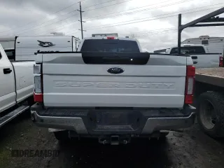 2022 Ford F-350 XL with VIN 1FT8W3BT4NED76141, listed as a Copart auction lot 45808095 with 58,568 mi miles and Salvage title. Bid and sale history available at DreamBid. Image 6.