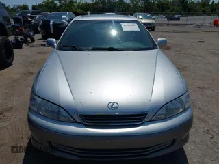 2001 Lexus ES 300 with VIN JT8BF28GX10307910, listed as a IAAI auction lot 42326385 with 157,130 mi miles and . Bid and sale history available at DreamBid. Image 12.