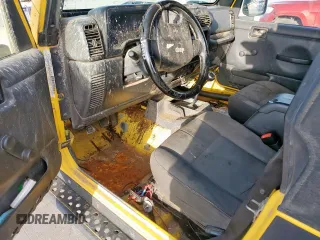 2006 Jeep Wrangler X with VIN 1J4FA39S16P700360, listed as a Copart auction lot 62078655 with 182,450 mi miles and Clean title. Bid and sale history available at DreamBid. Image 8.
