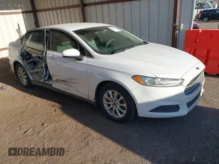 2015 Ford Fusion S with VIN 3FA6P0G75FR127320, listed as a IAAI auction lot 41868697 with 150,858 mi miles. Bid and sale history available at carsss.com. Image 1.