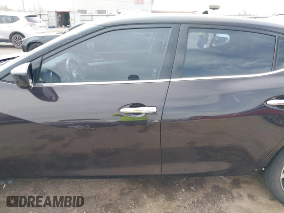 2016 Nissan Maxima SL with VIN 1N4AA6AP3GC393930, listed as a IAAI auction lot 41829151 with 202,255 mi miles and . Bid and sale history available at DreamBid. Image 14.