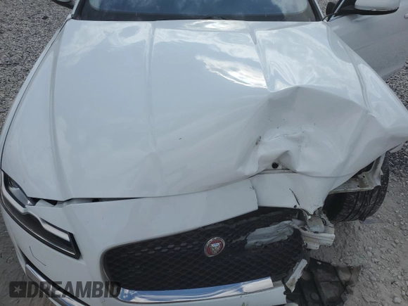 2018 Jaguar XF 25t Premium with VIN SAJBJ4FX1JCY59486, listed as a Copart auction lot 78463744 with 126,214 mi miles and Salvage Title. Bid and sale history available at carsss.com. Image 12.