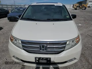 2013 Honda Odyssey Touring with VIN 5FNRL5H9XDB064035, listed as a Copart auction lot 49889325 with 153,041 mi miles and Salvage Title. Bid and sale history available at carsss.com. Image 5.