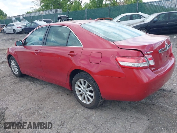 2011 Toyota Camry LE z VIN 4T1BF3EK3BU117758, wystawiony jako IAAI lot #42167163 z przebiegiem Nie podano mil oraz . Historia ofert i sprzedaży dostępna na DreamBid. Obrazek 3.