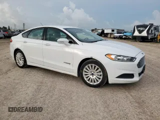 2016 Ford Fusion SE Hybrid with VIN 3FA6P0LUXGR208343, listed as a Copart auction lot 59531535 with 86,298 mi miles and Clean title. Bid and sale history available at DreamBid. Image 4.