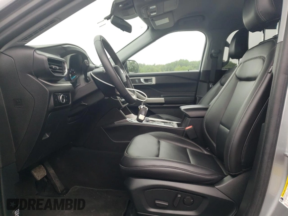 2024 Ford Explorer XLT с VIN 1FMSK7DH2RGA47056, выставлен на аукционе Copart как лот 58846645 с пробегом 9 956 миль миль и Чистый • Clean title. История ставок и продаж доступна на DreamBid. Изображение 7.