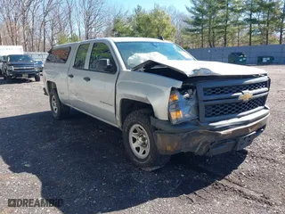 2015 Chevrolet Silverado 1500 Work Truck with VIN 1GCVKPEH9FZ421453, listed as a IAAI auction lot 35748960 with 187,503 mi miles. Bid and sale history available at carsss.com. Image 1.