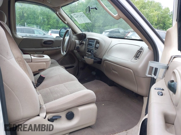 2003 Ford F-150 XL with VIN 1FTRX07WX3KD86058, listed as a IAAI auction lot 42502946 with Not provided miles and . Bid and sale history available at DreamBid. Image 5.