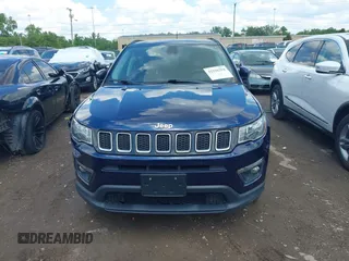 2018 Jeep Compass Latitude z VIN 3C4NJDBB5JT456685, wystawiony jako IAAI lot #42356294 z przebiegiem 130 130 mil mil oraz . Historia ofert i sprzedaży dostępna na DreamBid. Obrazek 12.