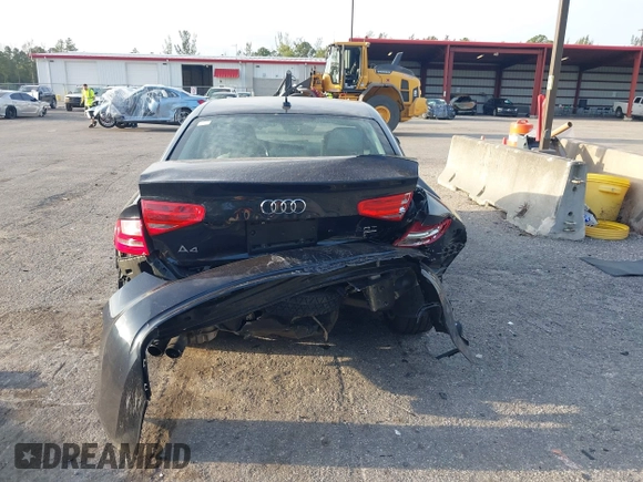 2014 Audi A4 Premium z VIN WAUDFAFL4EN029564, wystawiony jako IAAI lot #41907949 z przebiegiem 111 740 mil mil oraz . Historia ofert i sprzedaży dostępna na DreamBid. Obrazek 16.