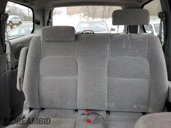 2005 Kia Sedona LX with VIN KNDUP132656639441, listed as a Copart auction lot 44145285 with 81,731 mi miles and Clean Title. Bid and sale history available at carsss.com. Image 10.