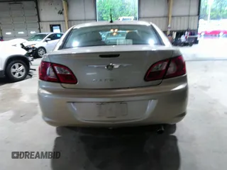 2007 Chrysler Sebring Touring with VIN 1C3LC56K27N560582, listed as a IAAI auction lot 42018640 with 110,076 mi miles and . Bid and sale history available at DreamBid. Image 17.