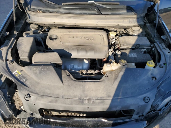 2019 Jeep Cherokee Latitude with VIN 1C4PJLCB5KD333235, listed as a Copart auction lot 44188645 with 115,166 mi miles and Salvage Title. Bid and sale history available at carsss.com. Image 13.