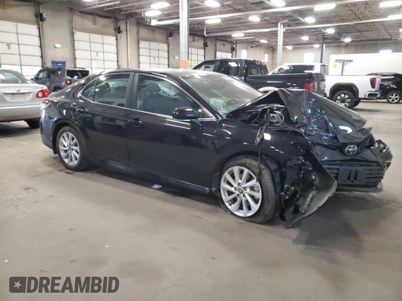 2023 Toyota Camry LE z VIN 4T1R11AK3PU776521, wystawiony jako Copart lot #55927255 z przebiegiem 50 323 mil mil oraz Szkoda całkowita • Salvage title. Historia ofert i sprzedaży dostępna na DreamBid. Obrazek 4.