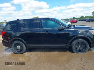 2017 Ford Police Interceptor Utility с VIN 1FM5K8AT0HGB55153, выставлен на аукционе IAAI как лот 40735824 с пробегом 90 921 миль миль и . История ставок и продаж доступна на DreamBid. Изображение 13.