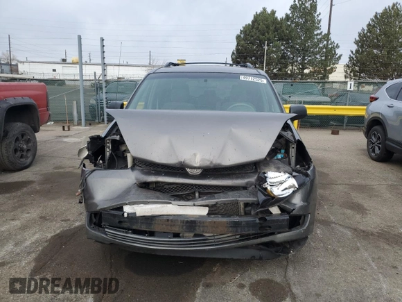2005 Toyota Sienna CE with VIN 5TDZA23C05S259100, listed as a Copart auction lot 49712525 with 253,575 mi miles and Salvage Title. Bid and sale history available at carsss.com. Image 5.