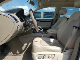 2013 Audi Q7 3.0L TDI Prestige with VIN WA1VMAFE6DD010169, listed as a Copart auction lot 70228684 with 165,599 mi miles and Salvage Title. Bid and sale history available at carsss.com. Image 7.