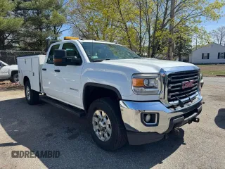2016 GMC Sierra 2500HD z VIN 1GT22REG9GZ110189, wystawiony jako Copart lot #59564865 z przebiegiem 196 968 mil mil oraz Czysty tytuł • Clean title. Historia ofert i sprzedaży dostępna na DreamBid. Obrazek 1.