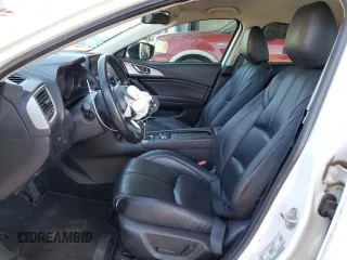 2018 Mazda 3 Touring with VIN 3MZBN1V35JM269982, listed as a Copart auction lot 54060365 with 61,471 mi miles and Salvage Title. Bid and sale history available at carsss.com. Image 7.
