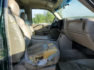 2001 Chevrolet Silverado 1500 with VIN 2GCEC19T411195493, listed as a Copart auction lot 53698965 with 430,118 mi miles and Salvage Title. Bid and sale history available at DreamBid. Image 10.