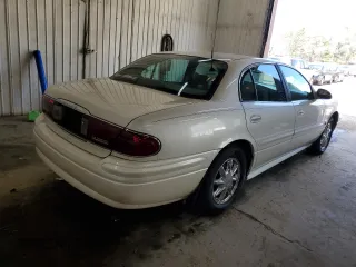 2003 Buick LeSabre Limited with VIN 1G4HR54K33U225264, listed as a Copart auction lot 53716875 with 284,333 mi miles and Salvage Title. Bid and sale history available at carsss.com. Image 3.