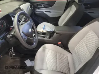 2020 Chevrolet Equinox LS z VIN 2GNAX5EV7L6256494, wystawiony jako IAAI lot #42516537 z przebiegiem 23 809 mil mil oraz . Historia ofert i sprzedaży dostępna na DreamBid. Obrazek 1.