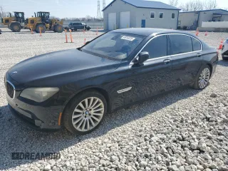 2012 BMW 7 Series 750Li xDrive with VIN WBAKC8C52CC437018, listed as a Copart auction lot 49253225 with 118,063 mi miles and Clean Title. Bid and sale history available at carsss.com. Image 1.
