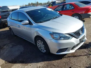 2017 Nissan Sentra S z VIN 3N1AB7AP9HY335541, wystawiony jako IAAI lot #41691543 z przebiegiem 79 915 mil mil oraz . Historia ofert i sprzedaży dostępna na DreamBid. Obrazek 1.