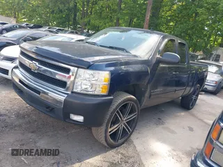 2011 Chevrolet Silverado 1500 LT with VIN 1GCRKSE35BZ413126, listed as a IAAI auction lot 42185963 with 223,132 mi miles and . Bid and sale history available at DreamBid. Image 16.