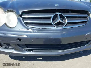2008 Mercedes-Benz CLK-Class 3.5L with VIN WDBTK56F48F253345, listed as a IAAI auction lot 41813897 with 110,145 mi miles. Bid and sale history available at carsss.com. Image 6.