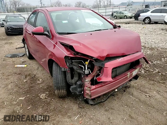 2015 Chevrolet Sonic LT z VIN 1G1JC5SH0F4162992, wystawiony jako Copart lot #53791265 z przebiegiem 76 209 mil mil oraz Szkoda całkowita • Salvage title. Historia ofert i sprzedaży dostępna na DreamBid. Obrazek 14.