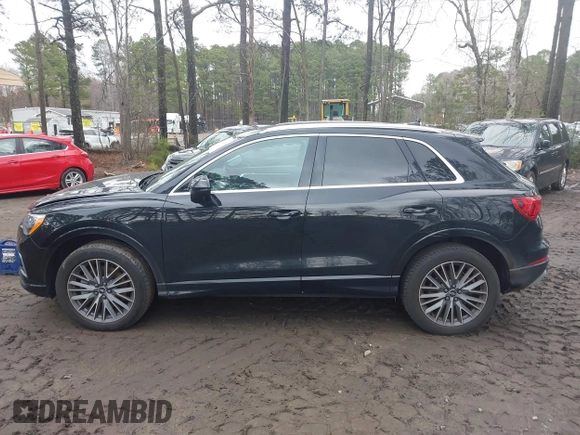 2021 Audi Q3 Premium with VIN WA1AUCF34M1148531, listed as a IAAI auction lot 41815286 with 31,934 mi miles and . Bid and sale history available at DreamBid. Image 14.