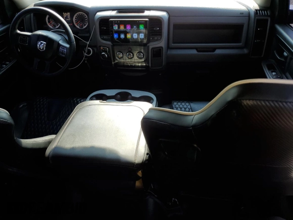 2017 Ram 1500 Express z VIN 1C6RR6FT9HS752823, wystawiony jako Copart lot #56362985 z przebiegiem 139 130 mil mil oraz Szkoda całkowita • Salvage title. Historia ofert i sprzedaży dostępna na DreamBid. Obrazek 8.