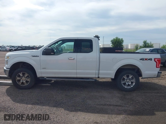 2016 Ford F-150 XLT with VIN 1FTFX1EG6GFD11523, listed as a IAAI auction lot 42374875 with 135,747 mi miles and . Bid and sale history available at DreamBid. Image 13.
