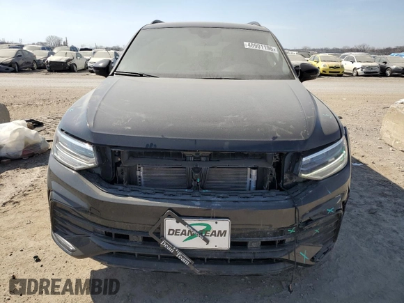 2024 Volkswagen Tiguan SE R-Line Black с VIN 3VV8B7AXXRM231775, выставлен на аукционе Copart как лот 48901195 с пробегом 2 234 миль миль и Списание • Salvage title. История ставок и продаж доступна на DreamBid. Изображение 5.