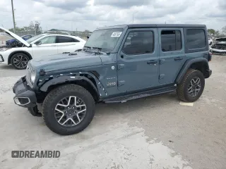 2024 Jeep Wrangler Sahara with VIN 1C4PJXEN4RW120757, listed as a Copart auction lot 48007555 with 5,686 mi miles and Salvage Title. Bid and sale history available at carsss.com. Image 1.