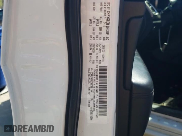 2014 Jeep Grand Cherokee Laredo with VIN 1C4RJFAG5EC568768, listed as a Copart auction lot 49257925 with 217,587 mi miles and Salvage Title. Bid and sale history available at DreamBid. Image 13.